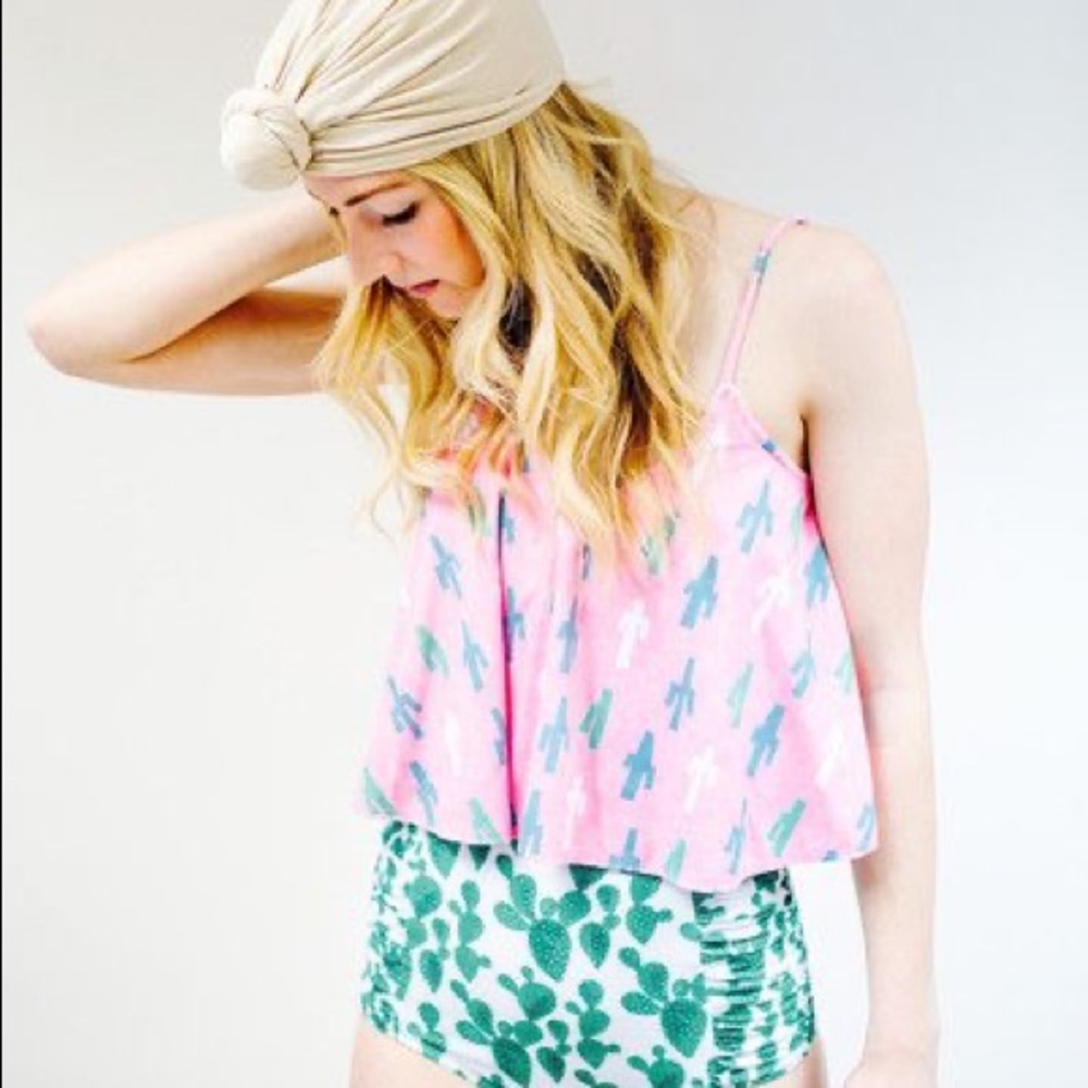 NWT Kortni Jeane Cactus Swing Bathing Suit Top